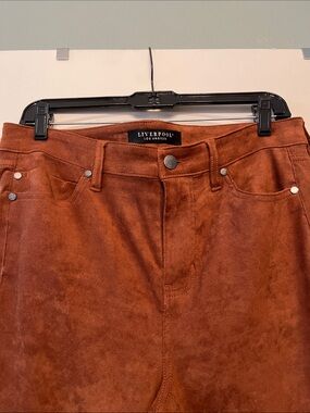 Liverpool Suede like Jeans